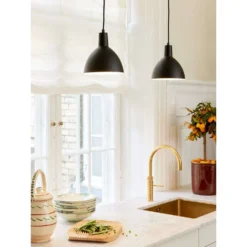 Metropole Hanglamp Ø15 Black - Halo Design - Koop Online -Flos Shop HD Metropole Ambient 3 72dpi 1